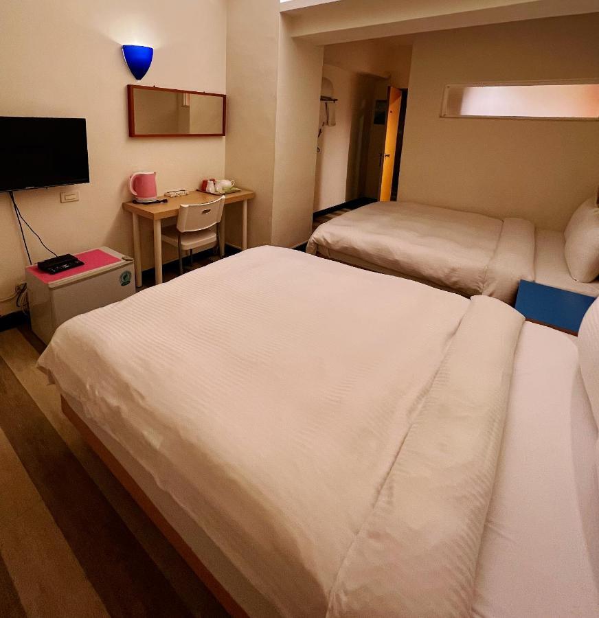 גאושיונג Hwa Hong Hotel מראה חיצוני תמונה
