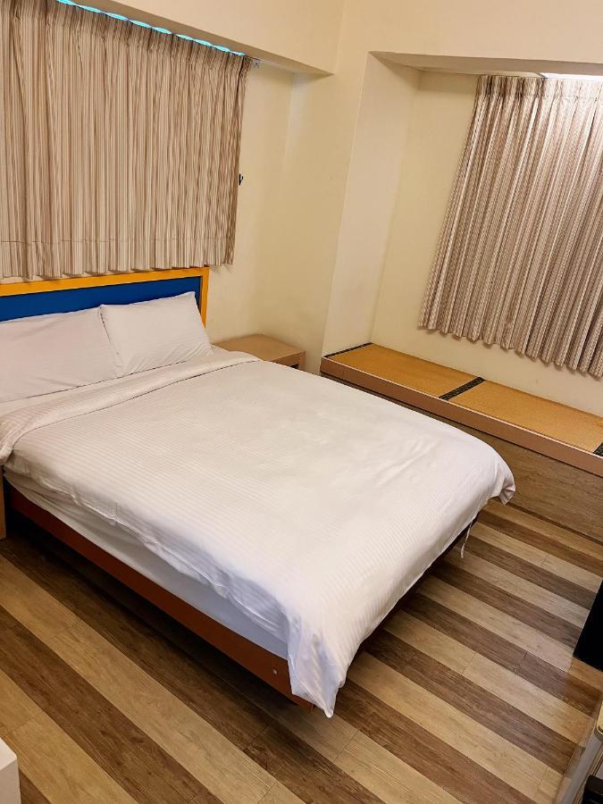 גאושיונג Hwa Hong Hotel מראה חיצוני תמונה