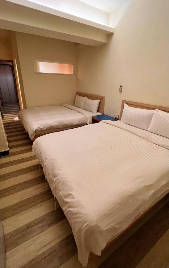 גאושיונג Hwa Hong Hotel מראה חיצוני תמונה