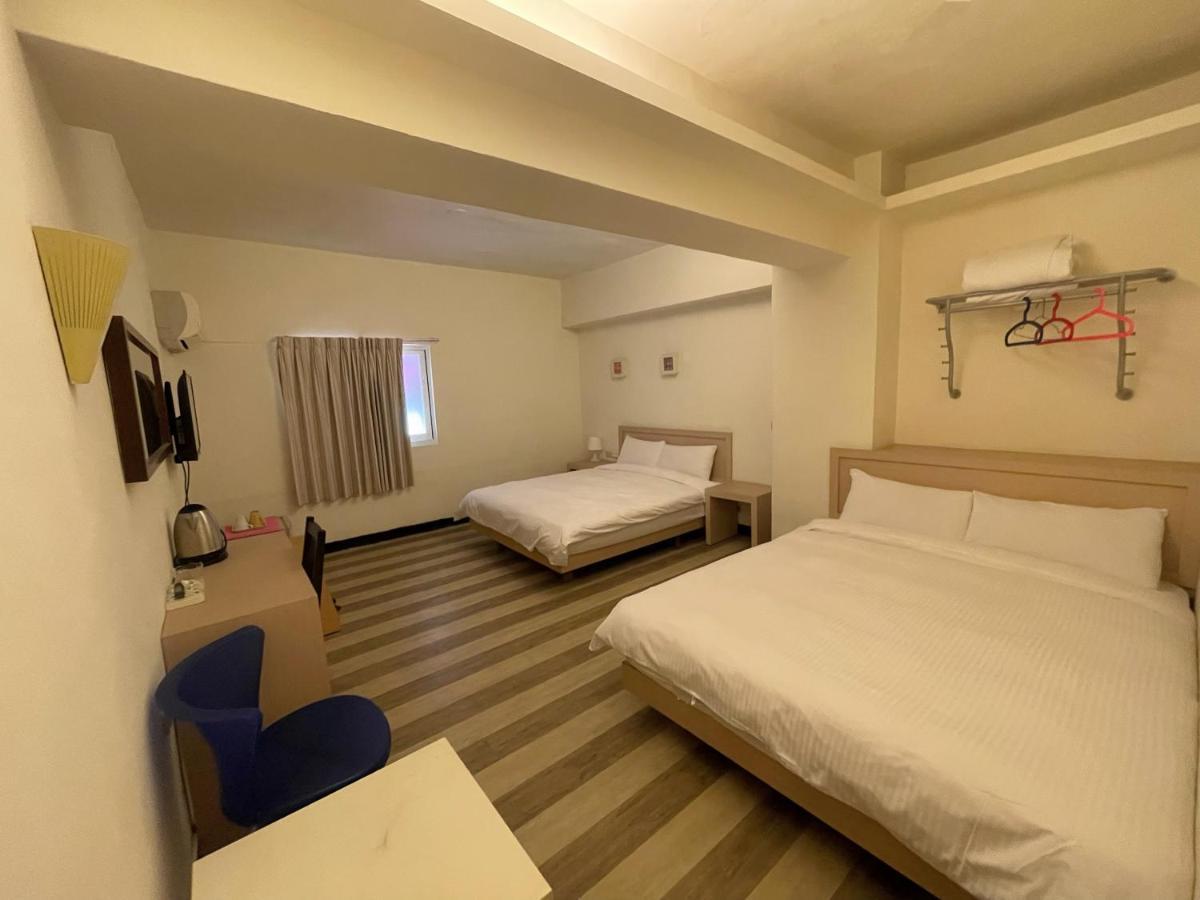גאושיונג Hwa Hong Hotel מראה חיצוני תמונה