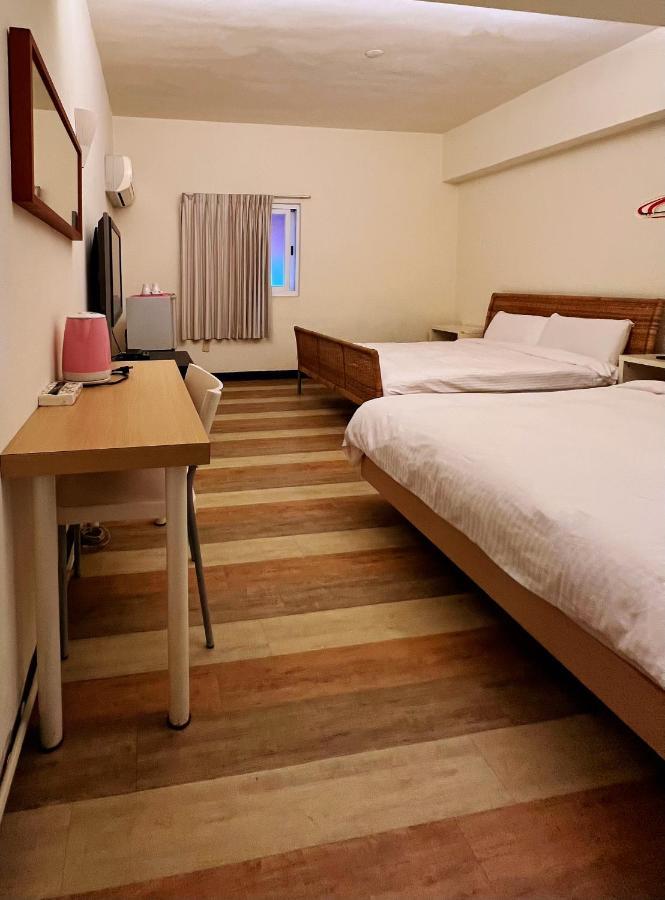 גאושיונג Hwa Hong Hotel מראה חיצוני תמונה