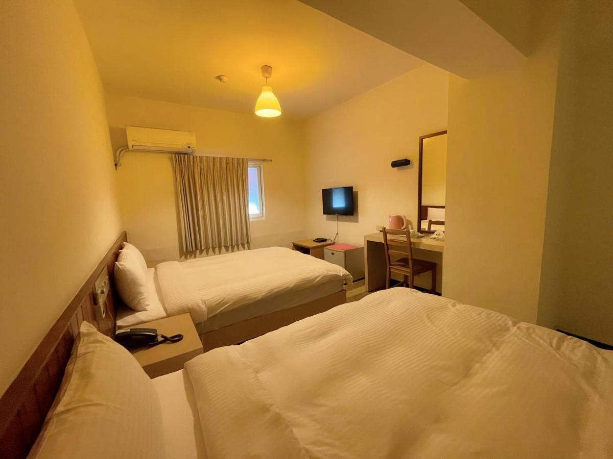 גאושיונג Hwa Hong Hotel מראה חיצוני תמונה