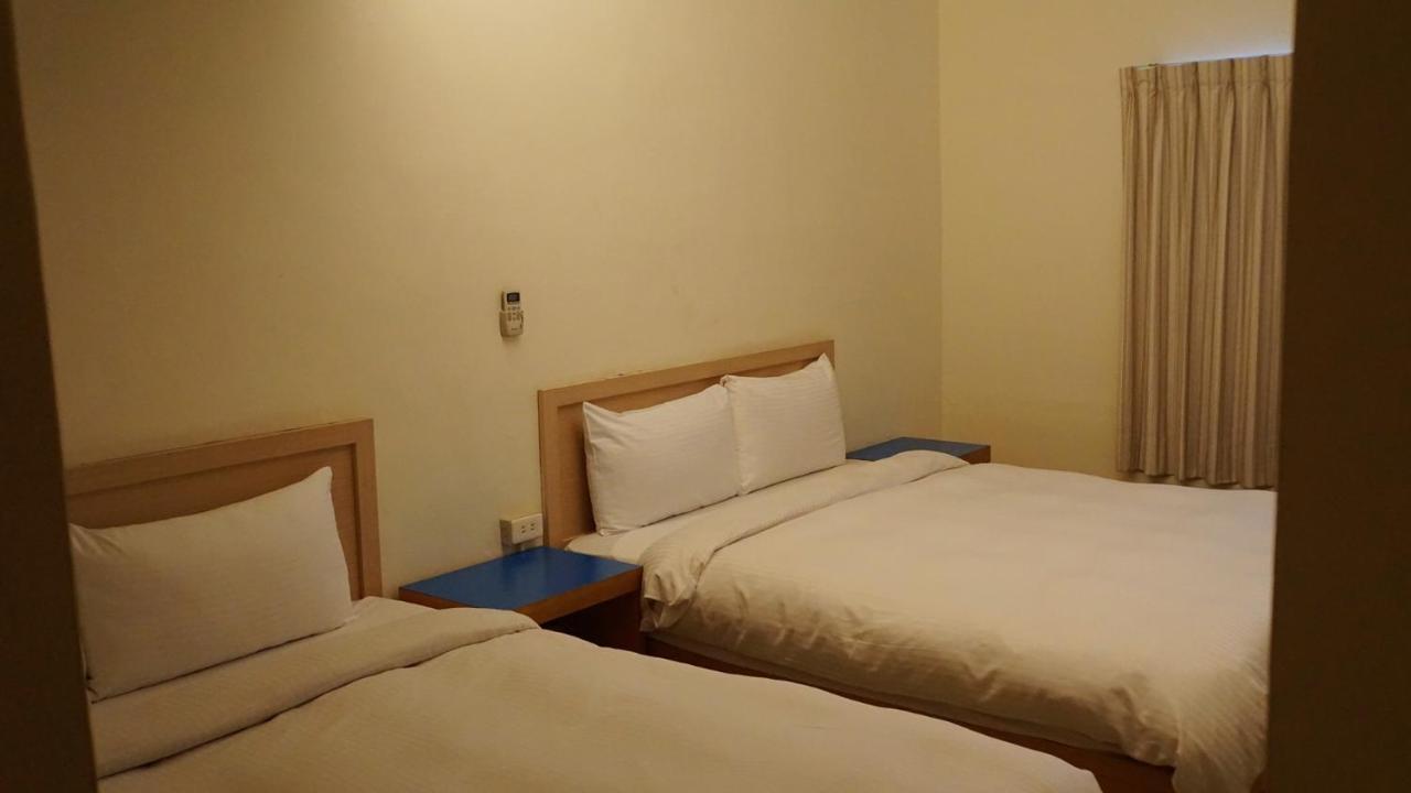 גאושיונג Hwa Hong Hotel מראה חיצוני תמונה