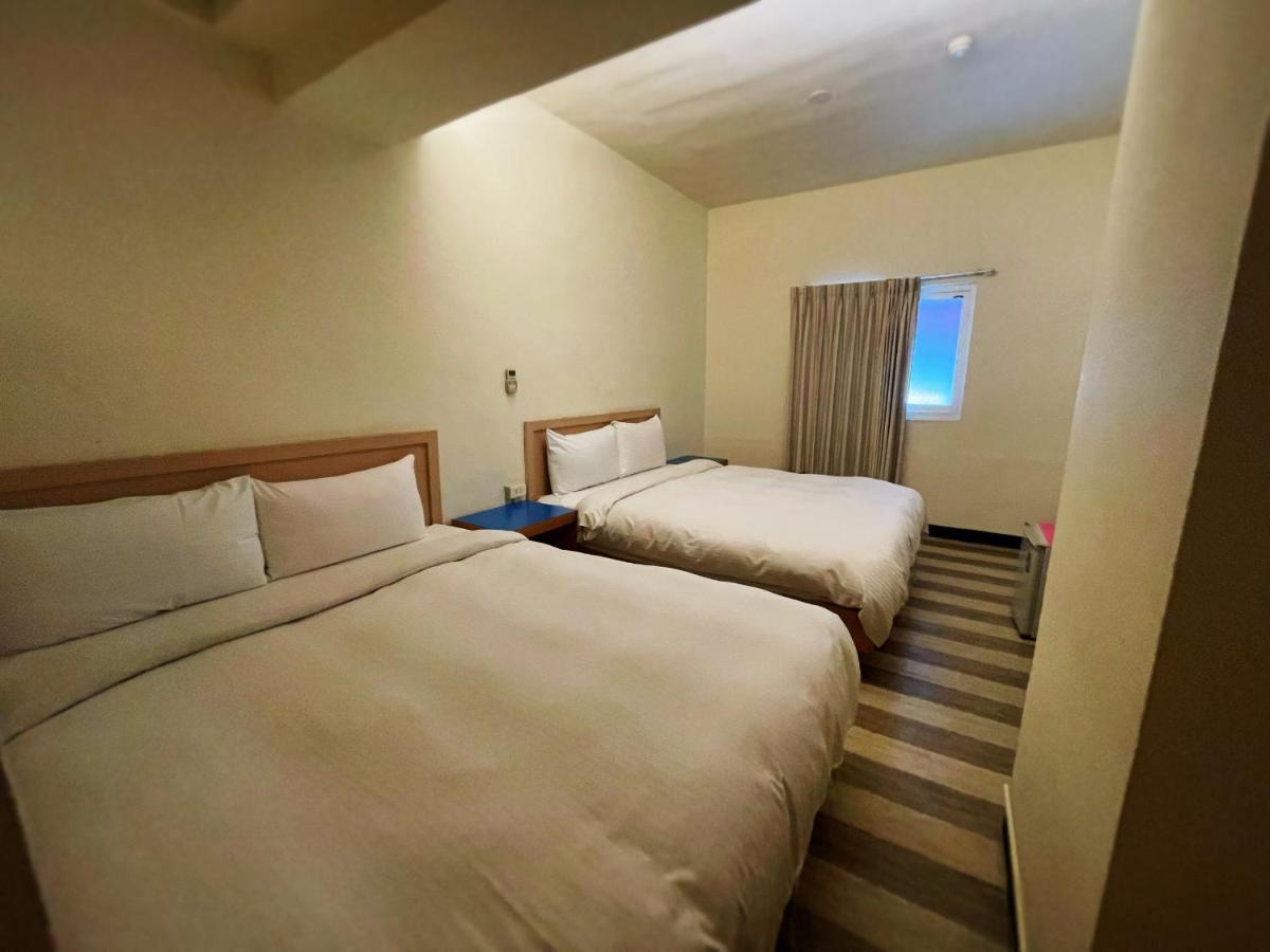 גאושיונג Hwa Hong Hotel מראה חיצוני תמונה