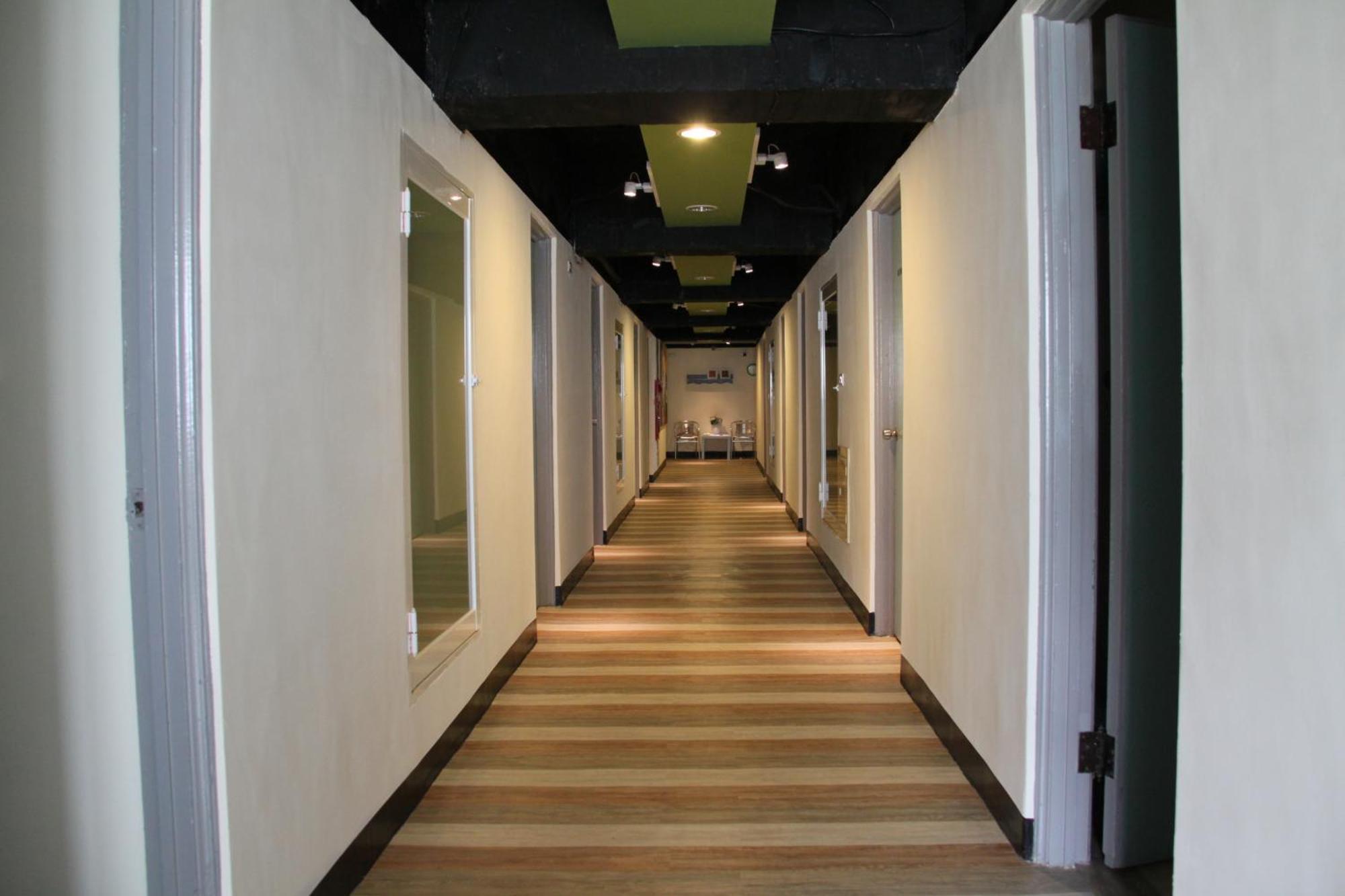 גאושיונג Hwa Hong Hotel מראה חיצוני תמונה